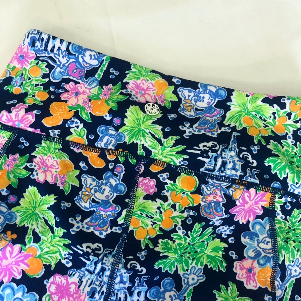 2024 Disney Parks Lilly Pulitzer Weekender High Rise Leggings MEDIUM - NEW - Picture 4 of 7